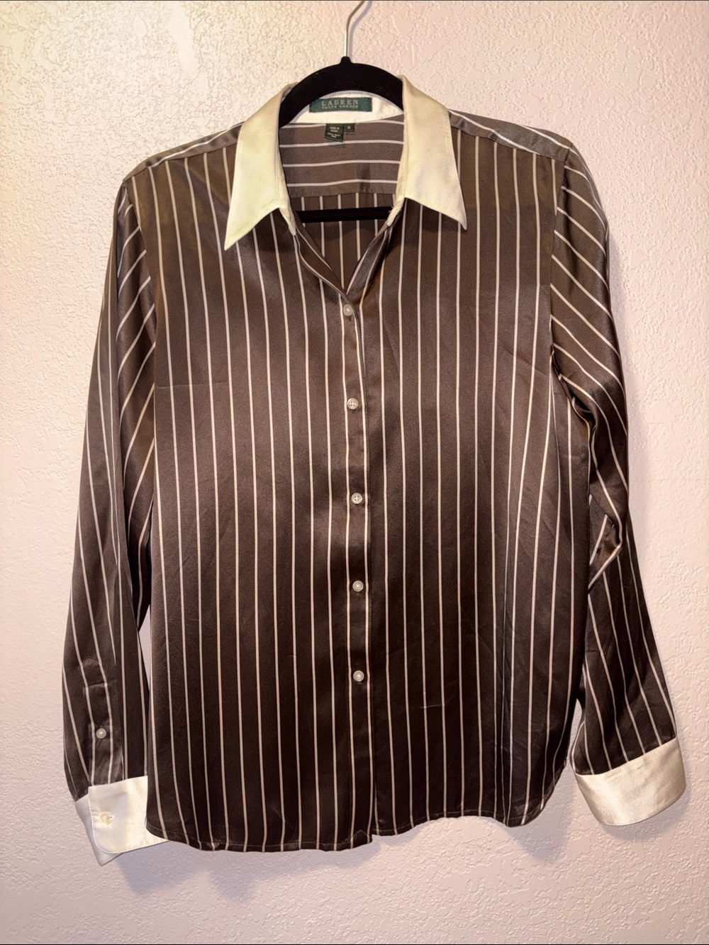 LAUREN Ralph Lauren Classic 100% Silk Blouse Size 12